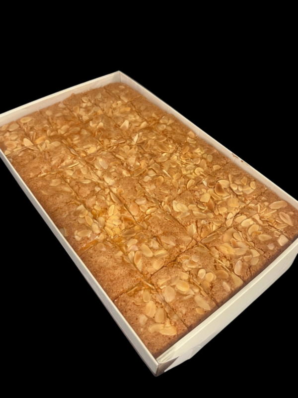 Raspberry Bakewell - Minis (36 slices)