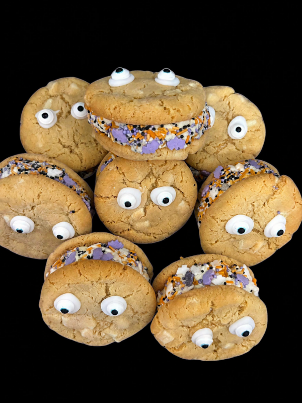 Halloween Cookie Sandwich